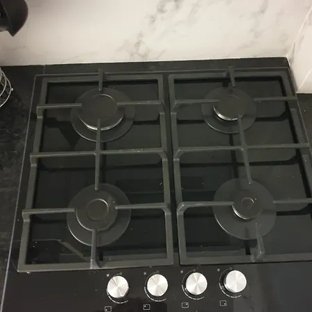 T1 Confortable à Ajuda - Proche Belém, Tram, Bus,centre Appartamento *